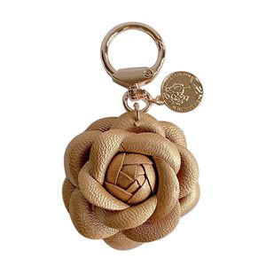 Llavero de Cuero Ecológico con Flores de Rosa y Camelia, Bonito y Dulce, para Mujer, Anillo Decorativo para Coche o Bolso - Product Image 6