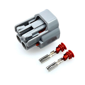 Conector hembra de inyector de combustible Toyota de 2 orificios, 2.0 mm, plástico gris, para modificación de automóviles - Product Image 1