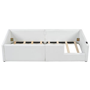 أريكة سرير قابلة للتحويل للأطفال من ويلسون بتصميم عصري مع ملحق لعبة سباق الكرات ومحطات شحن USB وتنجيد ناعم - Product Image 5