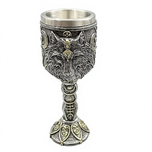 Medieval Vintage mitología nórdica cabeza <span class=keywords><strong>de</strong></span> Lobo copas <span class=keywords><strong>de</strong></span> resina <span class=keywords><strong>de</strong></span> acero inoxidable vampiro Hombre Lobo personalidad Bar gafas - Product Image 1