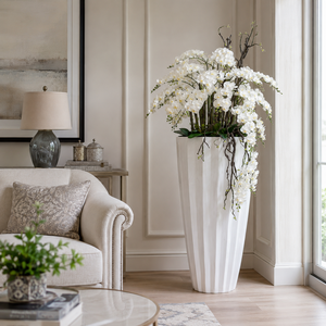 Composizione di Orchidee Phalaenopsis Artificiali Bianche di Lusso SP <span class=keywords><strong>in</strong></span> <span class=keywords><strong>Vaso</strong></span> da Terra di Design per Decorazioni Premium per la Casa e gli Interni - Product Image 3