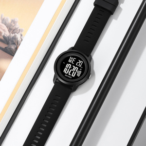 快適なシリコンバンドSKMEI2218赤いLED腕時計relojes hombr al por mayor卸売アラームデジタル時計女性 - Product Image 4