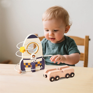 Ensemble d'activités éducatives écologiques sur le thème de l'espace <span class=keywords><strong>en</strong></span> <span class=keywords><strong>bois</strong></span> : labyrinthe de perles fusée, capsule Rover - Jouet Montessori pour la motricité fine des tout-petits - Product Image 4