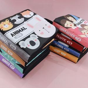 Livre en tissu sensoriel jouets pour bébés à contraste élevé 0 <span class=keywords><strong>12</strong></span> <span class=keywords><strong>mois</strong></span> jouets pour nouveau-nés livres en tissu noir et blanc livre pour bébé Montessori - Product Image 3