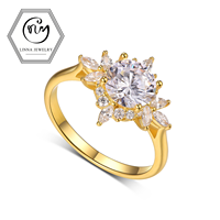 Bague de fiançailles de luxe en argent sterling 925 plaqué or 18 carats avec moissanite halo motif tournesol, sertie griffe, taille de bande 1,6-1,9 cm