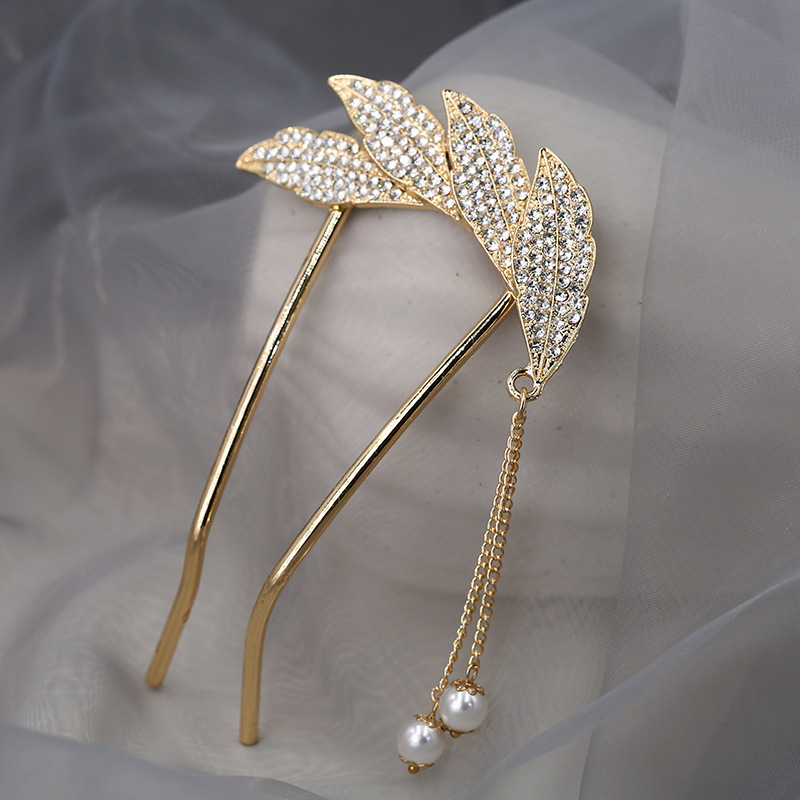 Feather Tassel U-shaped Pearl Hairpin Back Head Ball Head  display picture 1