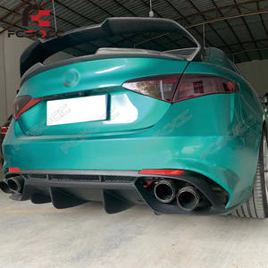 Aileron arrière en fibre <span class=keywords><strong>de</strong></span> carbone directement <span class=keywords><strong>de</strong></span> l'usine pour <span class=keywords><strong>Alfa</strong></span> <span class=keywords><strong>Romeo</strong></span> <span class=keywords><strong>Giulia</strong></span> 2015-2021 Accessoires <span class=keywords><strong>de</strong></span> pare-chocs <span class=keywords><strong>de</strong></span> voiture <span class=keywords><strong>de</strong></span> haute qualité - Product Image 5