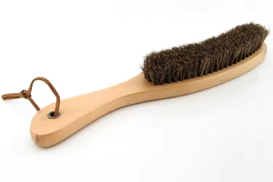 Brosse à chapeau en crin de cheval noire en bois en forme de U, brosse de nettoyage multi-usages portable à main pour salle de bain et extérieur, poils en nylon - Product Image 4