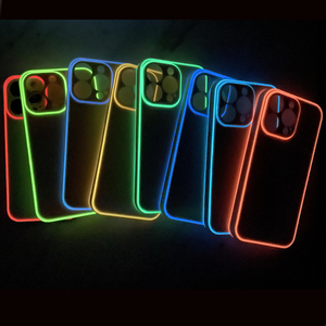 Funda luminosa para teléfono móvil a prueba de golpes 2024, Funda trasera completa con luz nocturna de TPU, Carcasas para celulares para <span class=keywords><strong>iPhone</strong></span> 16 <span class=keywords><strong>Pro</strong></span> <span class=keywords><strong>Max</strong></span> - Product Image 4