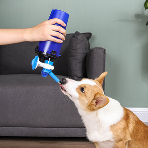 Dispensador de agua <span class=keywords><strong>para</strong></span> jaula de perrera <span class=keywords><strong>para</strong></span> <span class=keywords><strong>perros</strong></span>, <span class=keywords><strong>bebedero</strong></span> de agua <span class=keywords><strong>para</strong></span> mascotas, gatos, cachorros, <span class=keywords><strong>perros</strong></span>, Kit <span class=keywords><strong>para</strong></span> beber, dispensador de agua colgante, fuente, cabeza de botella - Product Image 6