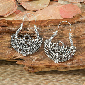 مجموعة أقراط عرقية عتيقة 4 ، مجوهرات بوهيمية بلون فضي عتيق هندسي للنساء ، أقراط طارة أنيقة - Product Image 4