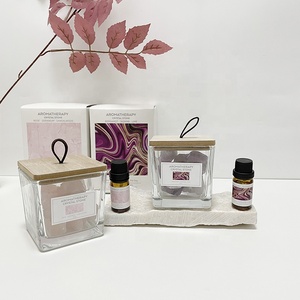 Olio essenziale all'ingrosso deodorante per ambienti di cristallo di pietra diffusore di aromaterapia pietre e cristalli per la casa In vaso di vetro quadrato - Product Image 5