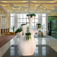 Pot de fleurs créatif YW019 en forme de branche d'arbre pour hall d'hôtel, jardin et complexe hôtelier, en fibre de verre, pour décoration végétale
