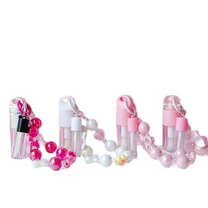 Porte-clés tendance rose avec mini tube de brillant à lèvres et chaîne perlée, emballage cosmétique DIY, contenant de brillant à lèvres personnalisable - Product Image 5