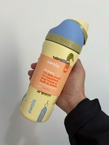 Vaso térmico de acero inoxidable de doble pared Ow de 16 oz, <span class=keywords><strong>botella</strong></span> de agua deportiva de alta calidad a prueba de fugas con pajita y diseños. - Product Image 2