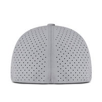 Logo personnalisé 6 panneaux chapeau ajusté à haute couronne imperméable à l'eau découpé au laser capuchon perforé trou percé bord plat 100% polyester commun