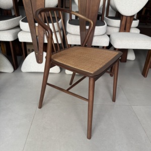 <span class=keywords><strong>Sedia</strong></span> da Pranzo Moderna e Casual - <span class=keywords><strong>Sedia</strong></span> in Legno di Frassino Bianco - <span class=keywords><strong>Sedia</strong></span> con Schienale in Legno Massello e Rattan Intrecciato per Uso Domestico - Product Image 3