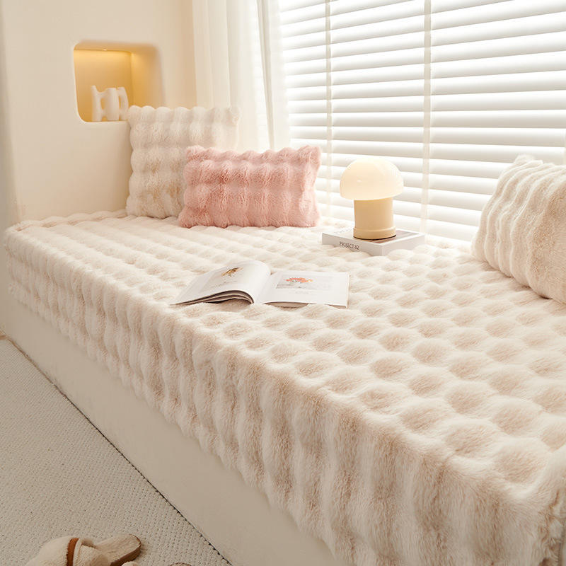 กระเป๋าตุ๊กตากระต่ายนวด - สีขาวน้ำนม