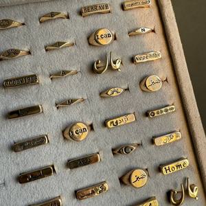 Anillo de Joyería Personalizable de Acero Inoxidable Pulido Brillante, Accesorio Chapado en Oro para el Día de la Madre y el Día del Padre - Product Image 4