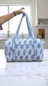 <b>Soft</b> Material Spacious Enough For Gym Work Or Weekend Trips Handcrafted Cotton Quilted Duffle Bag Stylish Spacious Travel Bag - Product Image 3