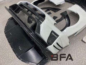 Kit carrosserie Vari-style : pare-chocs avant en fibre de carbone, capot, ailes, pare-chocs arrière, adapté au <span class=keywords><strong>Nissan</strong></span> <span class=keywords><strong>GT</strong></span> <span class=keywords><strong>R</strong></span> et R35, capot en fibre de carbone. - Product Image 5