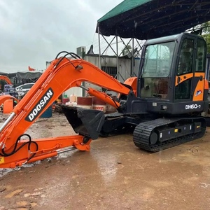 Excavadora Pequeña Doosan DH60 de 6 Toneladas, Reacondicionada, en Stock, Bien Mantenida, Precio Económico para Exportación al por Mayor - Product Image 2