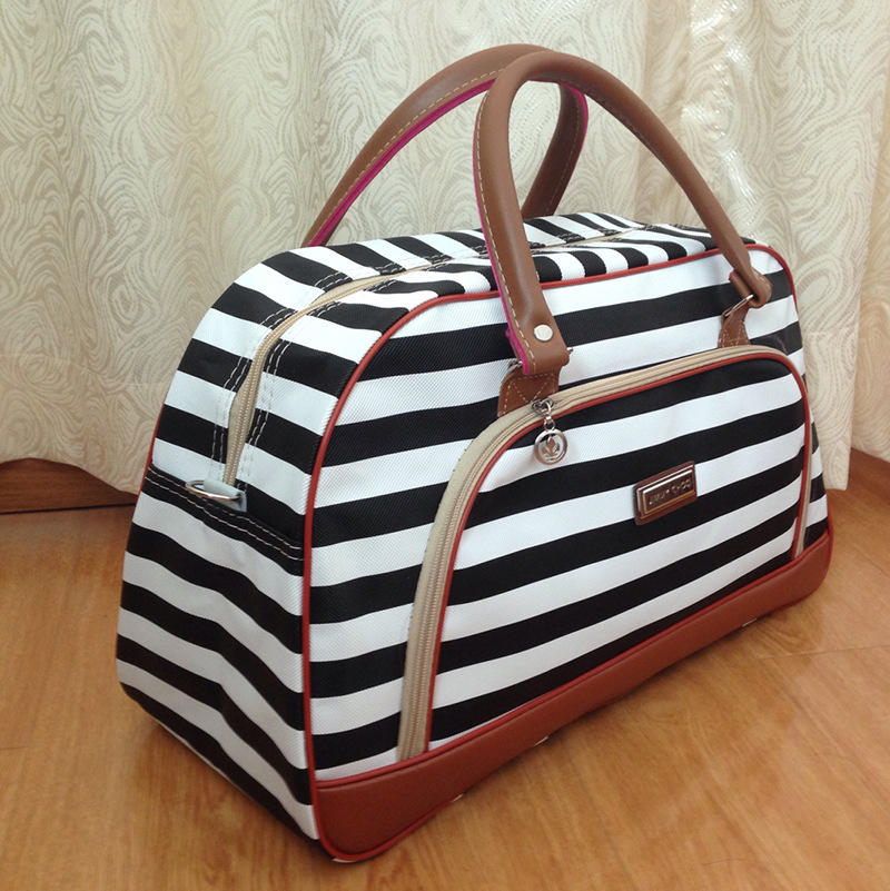 Rayas blancas y negras