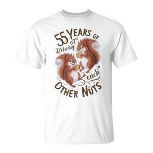 T-shirt pour le 55e anniversaire de mariage, 55 ans d'entraînement mutuel, célébrez avec un design amusant et ludique - Product Image 1