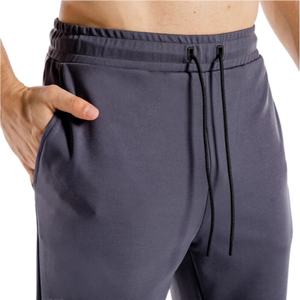 Jogging de haute qualité pour hommes pour la salle de sport et les vêtements décontractés - Pantalons de survêtement confortables pour hommes - Product Image 3