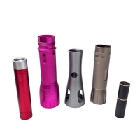 Boîtier de torche personnalisé en alliage d'aluminium, service de tournage CNC pour la remplacement de l'enveloppe de lampe torche LED tactique extérieure, OEM ODM
