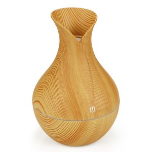 Humidificador de aire ultrasónico con difusor de aceite esencial eléctrico USB de 130ml con luces LED de grano de madera para uso en coche e interior - Product Image 3