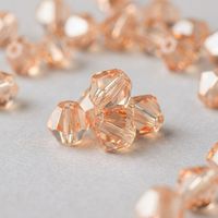 Strass à coudre de qualité supérieure, couleur pêche clair, 4 mm, facettés, à dos plat, haute brillance, écologiques, durables, forme diamant, pour robes de haute couture