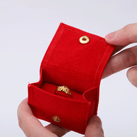 Boîte à bagues mini transfrontalière en velours, sac de rangement pour bijoux, boîte de rangement pour bagues et boucles d'oreilles pour couple, sac à bijoux en stock