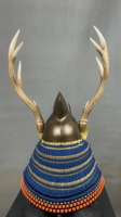 Casque de samouraï Kabuto avec grand ornement en forme de bois de cerf doré, décoration de dragon, casque japonais portable pour collection