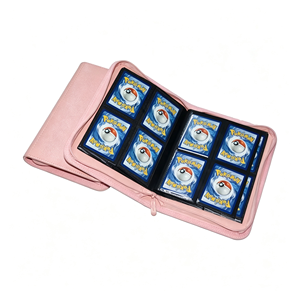 Classeur de cartes à collectionner personnalisé à 4 pochettes en cuir et PVC avec fermeture éclair et motif de sac à documents - Product Image 1