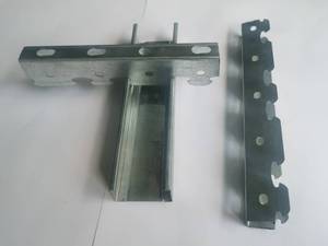 Thép mạ kẽm Keel thép ánh sáng Keel giá thấp hộp-loại Trần lưới thành phần cùng một phong cách sản phẩm như nhìn Trần kênh - Product Image 3