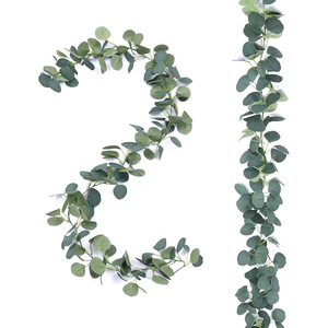 Guirnalda de hojas verdes de eucalipto artificial de 1.8 m para decoración del hogar y bodas - Product Image 1