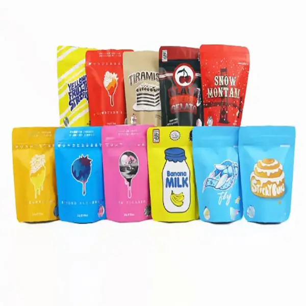 in Stock 3.5G VMPET Retort Pouch Stand up Holographic Zip Lock Packaging Bags with Doypack Zipper Smell Proof for Socks