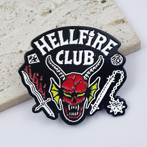 En gros, Pin's en émail vintage Hellfire Club Tête de démon, Broche monstre de dessin animé, Badge de revers unique pour collectionneurs, cosplayeurs et cadeaux - Product Image 1