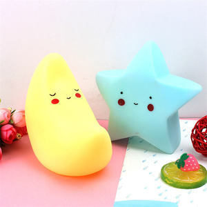 Lámpara LED de Interior con Batería para Dormitorio Infantil, Linda Luz Nocturna con Forma de Sol, Luna, Estrella y Animales para Decoración de Habitación Infantil, Venta al por Mayor - Product Image 3