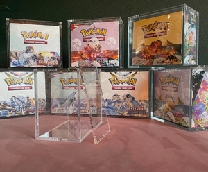 Jihong Acrylique TCG Affichage Booster Boîte <span class=keywords><strong>Pokemon</strong></span> Acryl Case Rack - Product Image 1