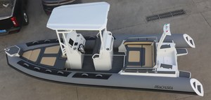 เรืออลูมิเนียม RHIB Achilles Hypalon ขนาด 22.3 ฟุต สำหรับ 12 คน พร้อมหลังคาแข็งและคอนโซลสุดหรู สำหรับ<span class=keywords><strong>ก</strong></span>ารลาดตระเวน จา<span class=keywords><strong>ก</strong></span>ซัพพลายเออร์จีน รับสั่งซื้อจำนวนมา<span class=keywords><strong>ก</strong></span> - Product Image 2