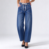 Jean droit taille haute vert olive avec ourlet brut et pantalon en denim pour femme, idéal pour les trajets quotidiens en automne