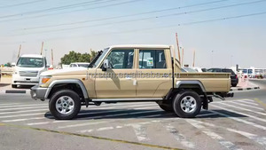 Usado cuidadosamente 2022 Land Cruiser 79DC 4.5D Limited MT Beige vehículo mano izquierda mano derecha coches usados para la <span class=keywords><strong>venta</strong></span> - Product Image 3