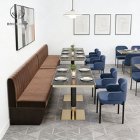 Ensemble de mobilier moderne de luxe en pierre frittée carrée et velours pour hôtel, café et restaurant : banquette, table et chaises