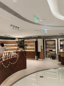 Diseño de Tienda de Cosméticos de Lujo para Comercios Minoristas de Cuidado de la Piel |   Exhibidores de Belleza Personalizados y Solución Integral de Equipamiento para Tiendas - Product Image 2