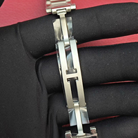 Nouveau modèle de bracelet en acier inoxydable massif à trois maillons pour homme, montre mécanique de style plat, bracelet universel