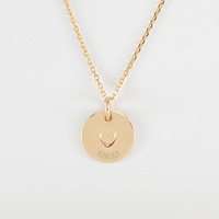 Collier personnalisé en acier inoxydable plaqué or avec pendentif cœur gravé, nom et date personnalisés, médaille gravée