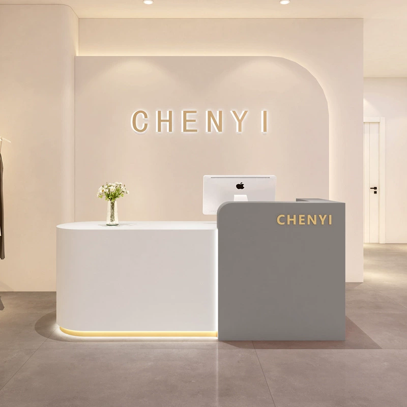 สีเทาเข้ม