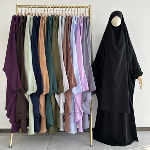 Set da Preghiera Modesto Nida per Eid e Ramadan, Khimar Fatto a Mano, Niqab in 2 Pezzi con Gonna a Coulisse e Tasche, Vendita all'Ingrosso per Musulmane, in Poliestere - Product Image 2